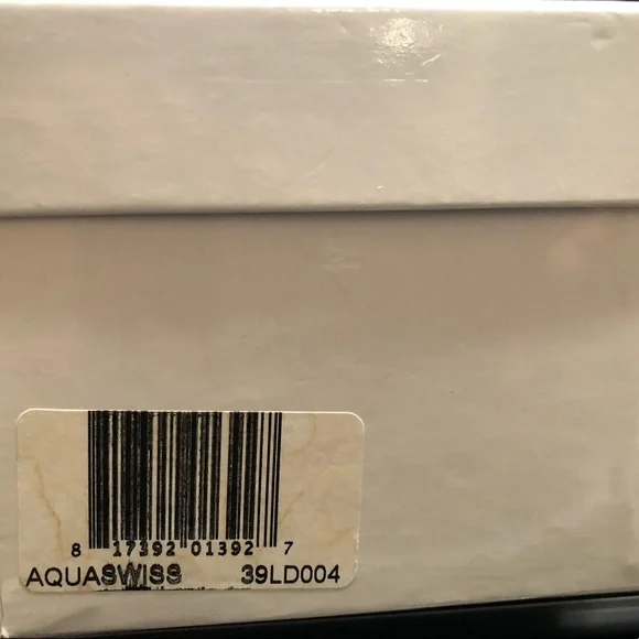 Ladies aqua Swiss watch stainless steel - Picture 5 of 5